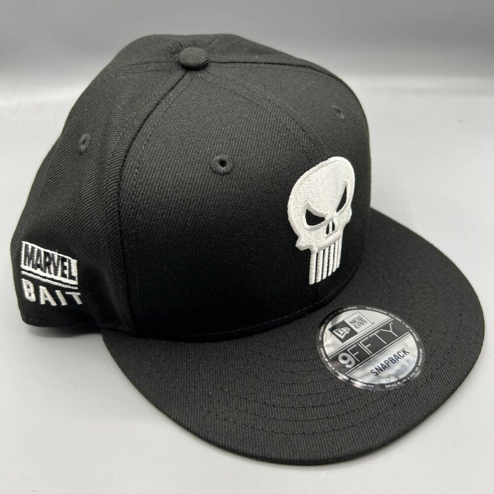 Marvel The Punisher Hat Men Black 9Fifty New Era Snap Back Cap New - Picture 3 of 7